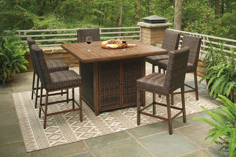 Coastal Escape: Embracing Serenity with Iowa Outdoor Furniture