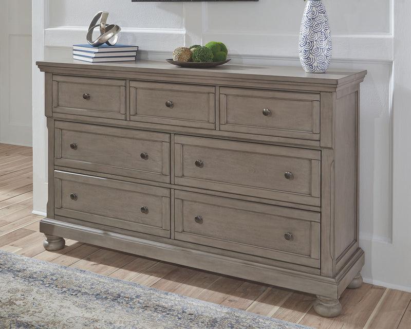 Lettner - Dresser