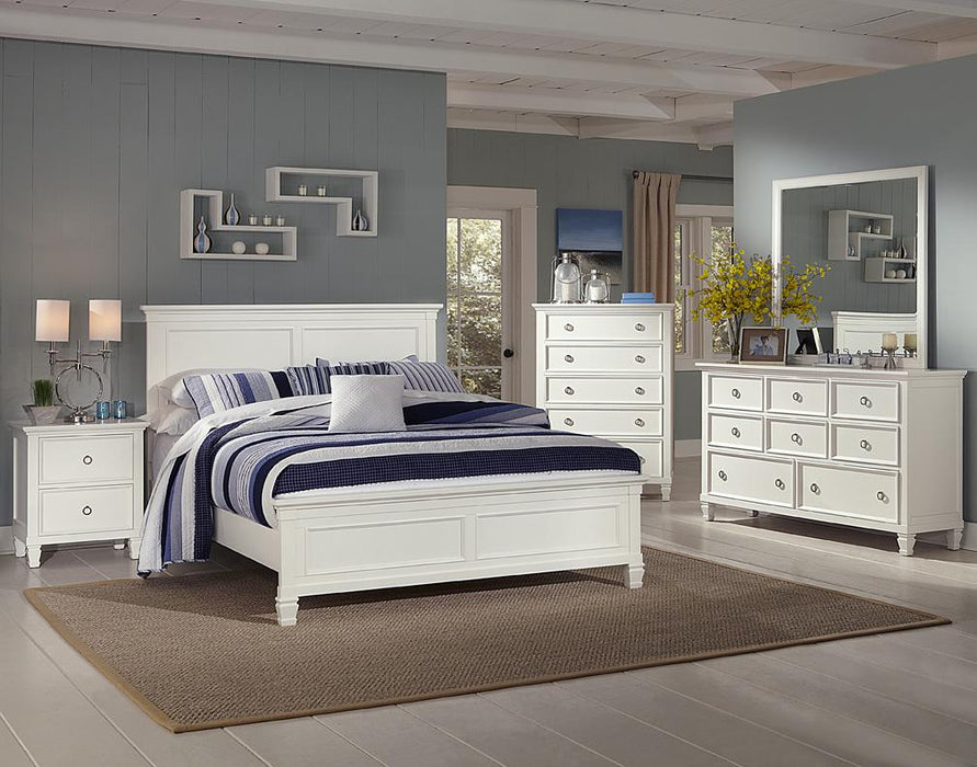 New Classic Tamarack 8-Drawer Dresser in White