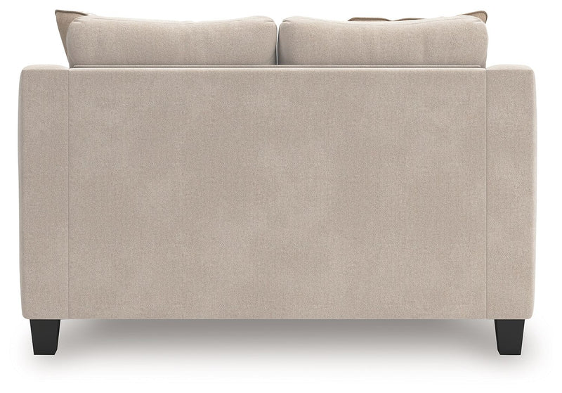 Willarae - Loveseat