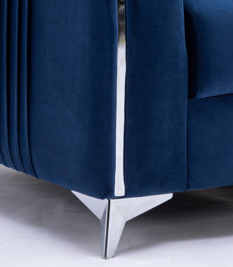 Wenona - Modern Elegance Chair
